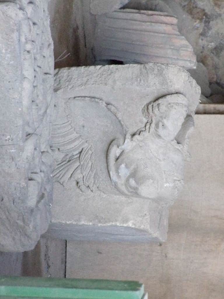 VI.12.2 Pompeii December 2006. 
Items in storage in Granaio (VII.7.29), “fragment on a base” from House of the Faun, VI.12.2/5.