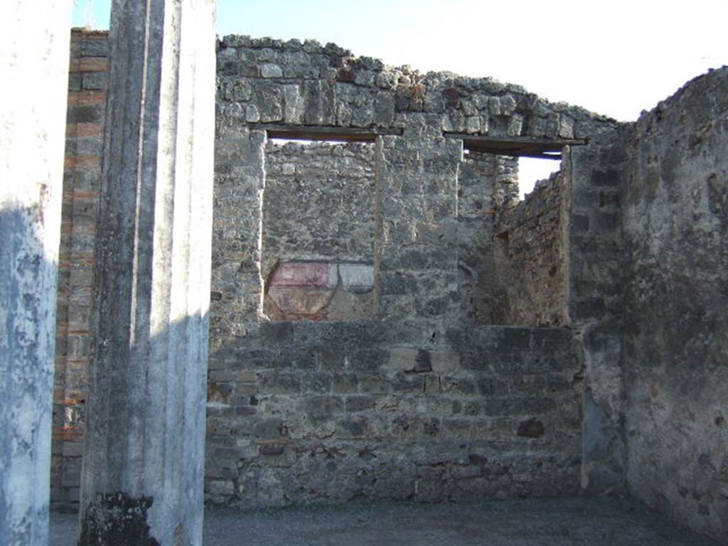 VI.12.2 Pompeii. September 2005. Looking south to room in south-west corner of rear peristyle.