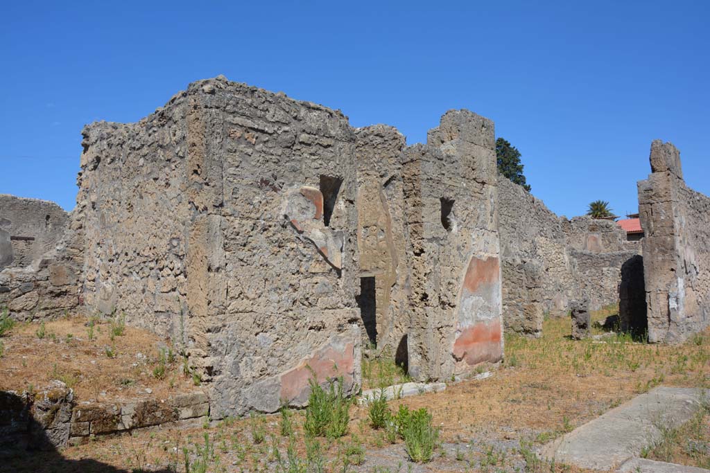 VI.13.6 Pompeii. July 2017. Rooms on west and north-west side of atrium.
Foto Annette Haug, ERC Grant 681269 DÉCOR.