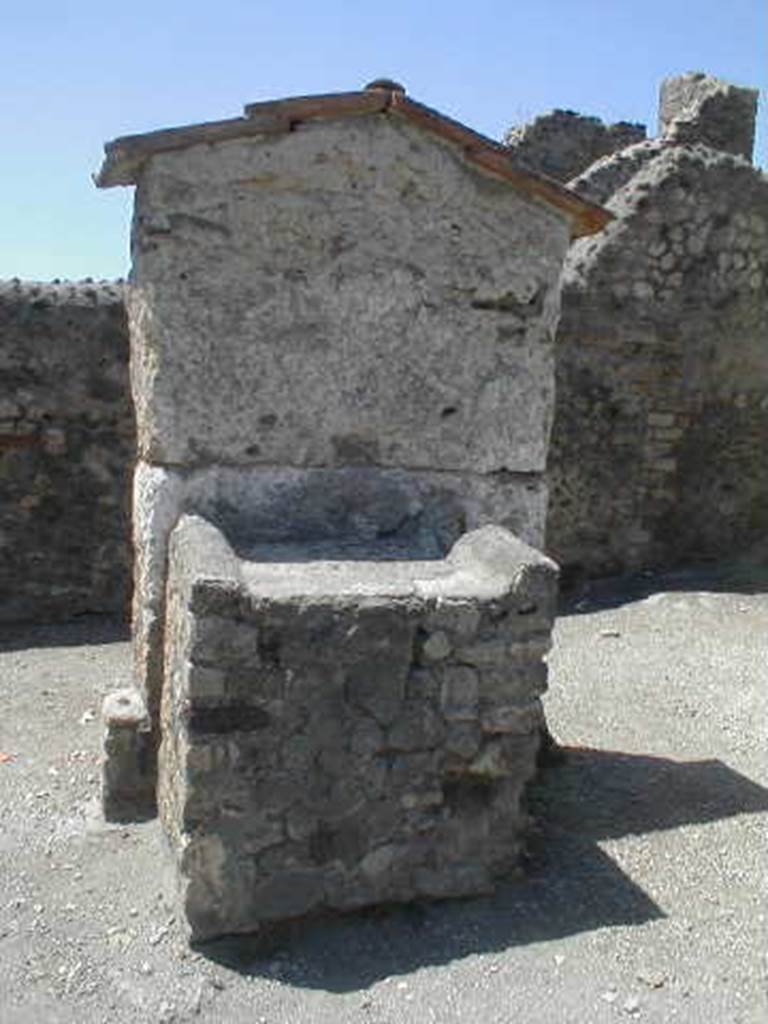Pompeii.  Street altar outside VI.14.17/VI.14.18.