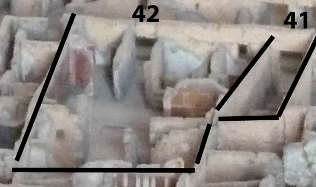 VI.14.41 Pompeii, on the right, linked to VI.14.42, looking west across cork model in Naples Archaeological Museum.