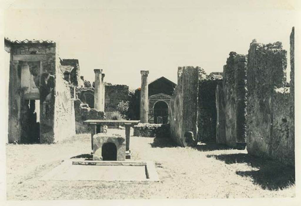 VI.14.43, Pompeii. 22nd July 1961. Room 1, looking east across atrium towards peristyle. Photo courtesy of Rick Bauer.