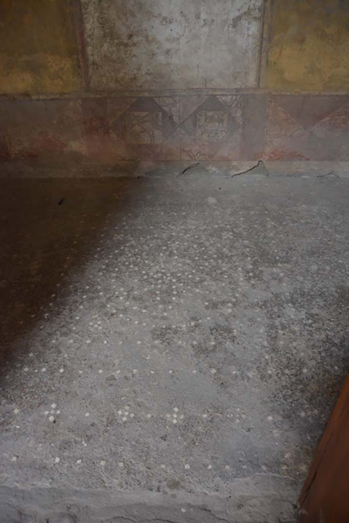 VI.15.1 Pompeii. July 2017. Looking east across design of flooring.
Foto Annette Haug, ERC Grant 681269 DÉCOR.