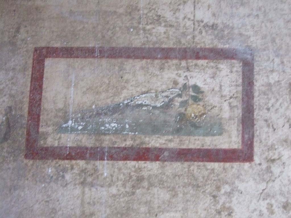 VI.15.1 Pompeii. December 2006. Detail of bird painting from north end of east wall, in bedroom leading from atrium.
(PPM – room k)