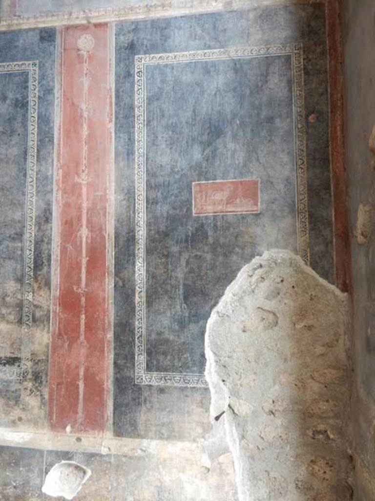 VI.15.1 Pompeii. May 2017. North wall of vestibule at east end. Photo courtesy of Buzz Ferebee.