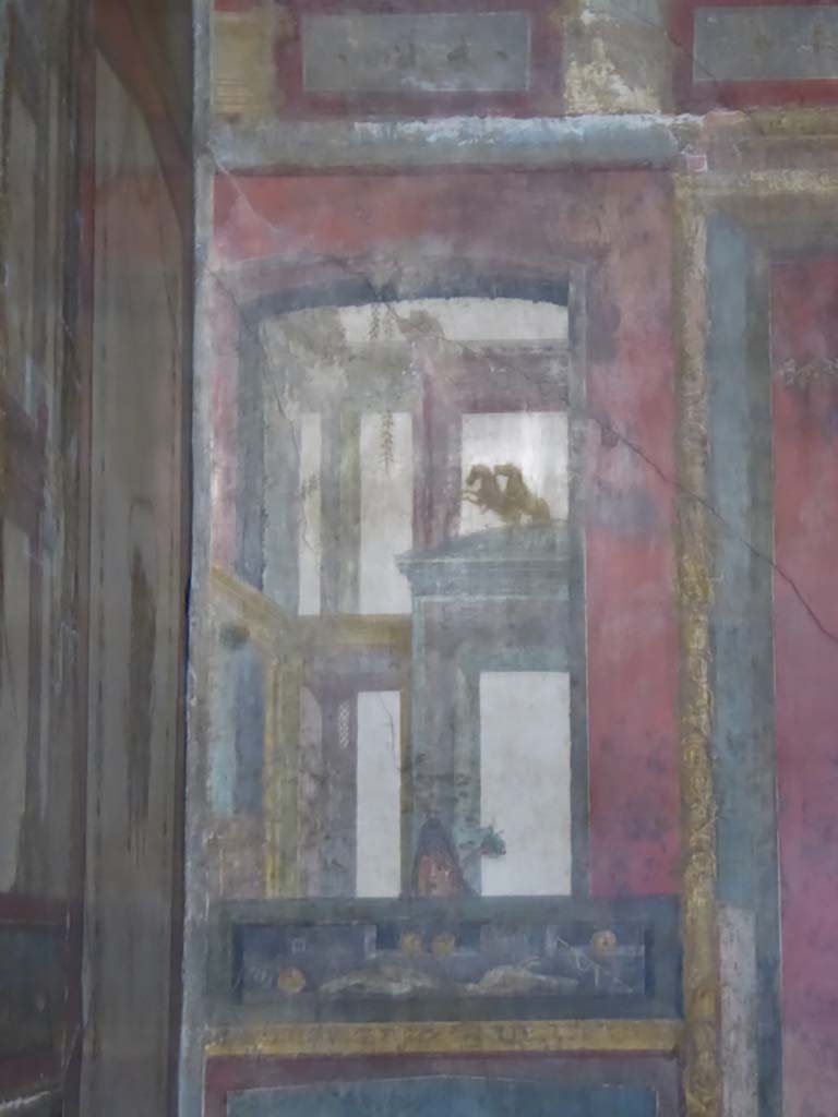 VI.15.1 Pompeii. January 2017. East wall at north end in exedra, painted panel with food.
Foto Annette Haug, ERC Grant 681269 DÉCOR