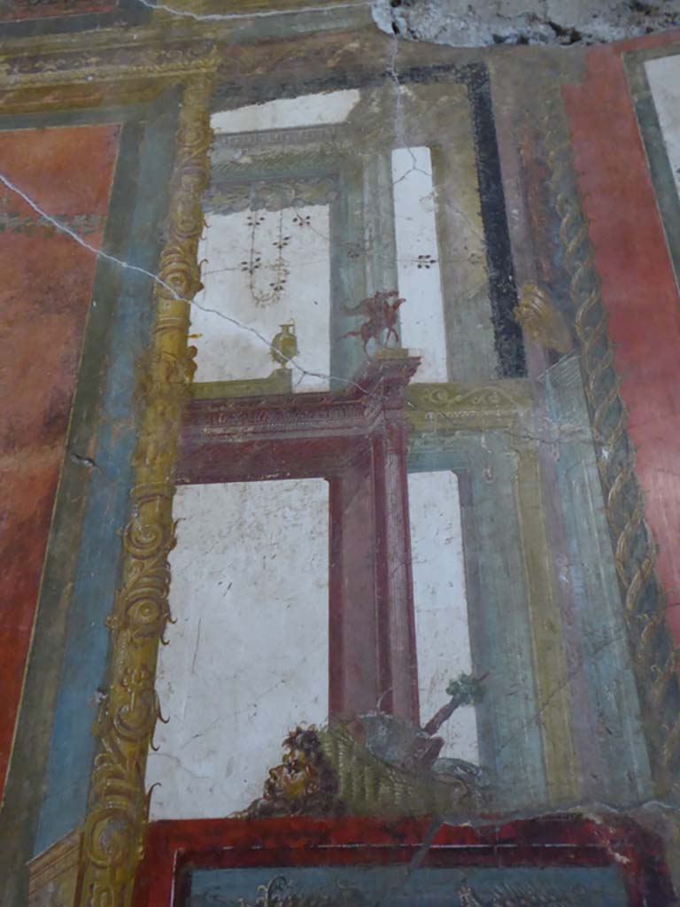 VI.15.1 Pompeii. January 2017. Painted panel on west side of central painting on south wall.
Foto Annette Haug, ERC Grant 681269 DÉCOR.