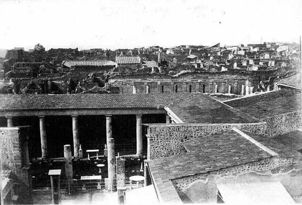 VI.15.1 Pompeii. Early 1900s? Peristyle garden, looking west from above atrium.
The north peristyle roof has been reconstructed and the lararium is covered over.
Photo courtesy of Rick Bauer.