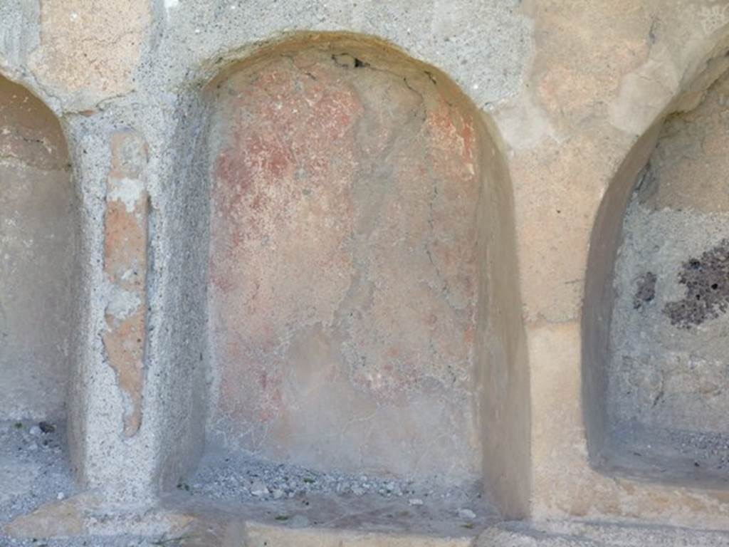 VI.15.5 Pompeii. March 2009. Room 1, niche in centre of sacellum.