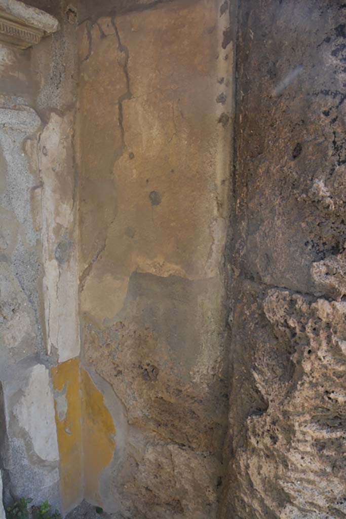 VI 15 5 Pompeii. March 2019. Room 1, detail of south wall of recess.
Foto Annette Haug, ERC Grant 681269 DÉCOR.