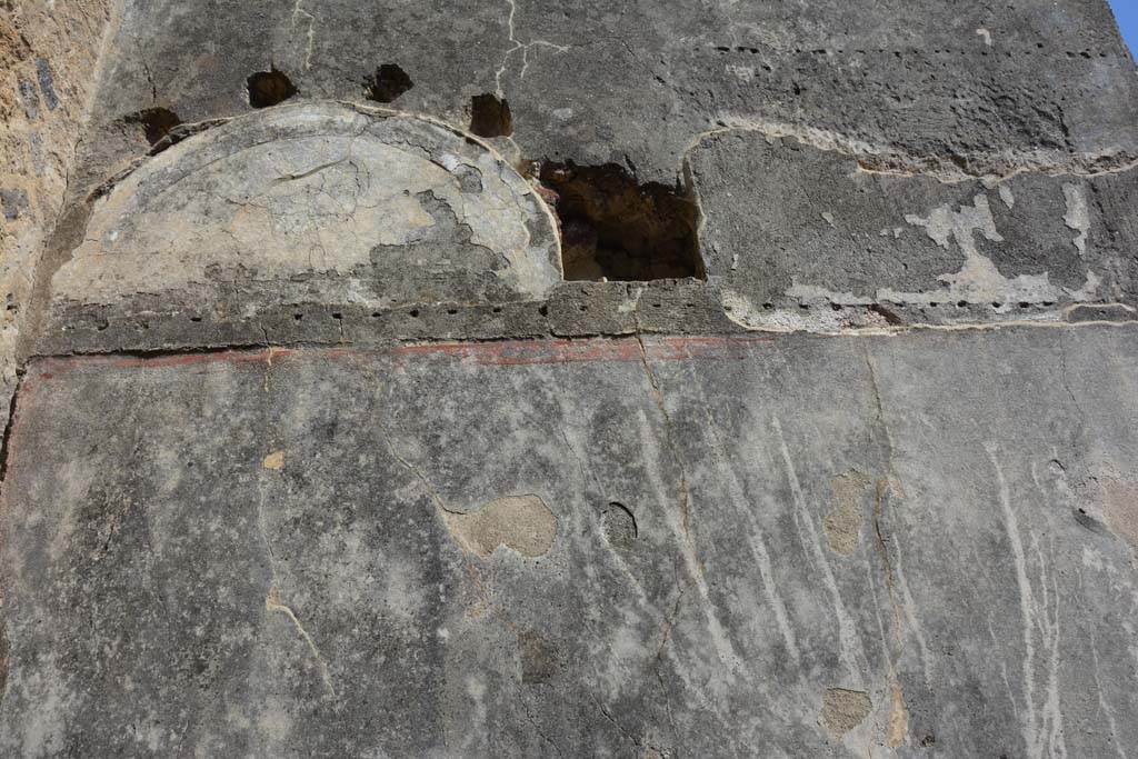 VI 15 5 Pompeii. March 2019. Cubiculum 4, looking towards upper east wall with detail of vaulted ceiling over bed alcove.
Foto Annette Haug, ERC Grant 681269 DÉCOR.