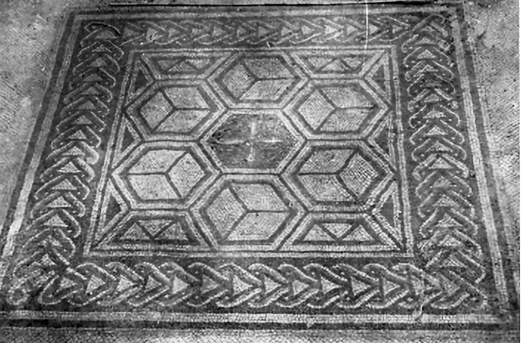 VI.15.5 Pompeii. c.1930. Room 7, detail of central emblema in tablinum.
See Blake, M., (1930). The pavements of the Roman Buildings of the Republic and Early Empire. Rome, MAAR, 8, (p. 78, 115, 119, & Pl.36, tav.1).