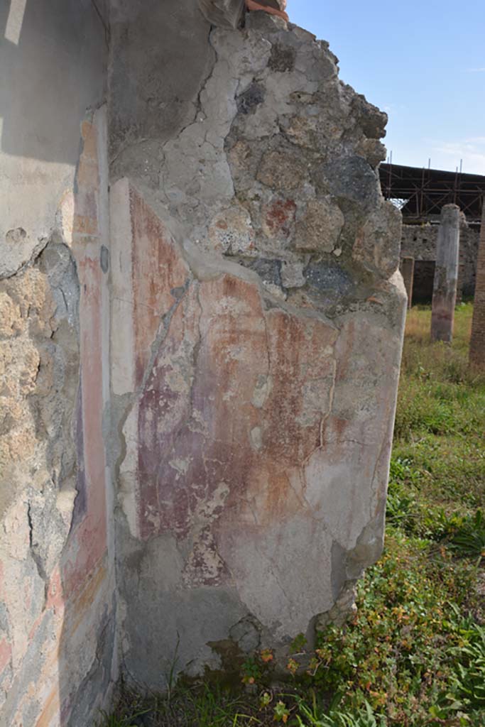 VI 15 5 Pompeii. March 2019. 
Cubiculum 14, south-east corner and south wall on east side of doorway.
Foto Annette Haug, ERC Grant 681269 DÉCOR.