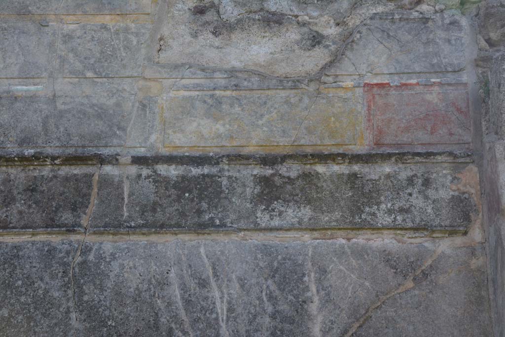VI 15 5 Pompeii. March 2019. Oecus 24, detail from upper south wall at west end above small doorway.
Foto Annette Haug, ERC Grant 681269 DÉCOR.