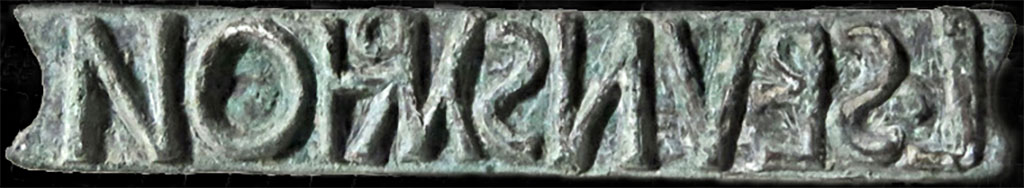 VI.15.5 Pompeii. Bronze seal found in the atrium naming L. Sepun(i) Symphron(is).
Now in Naples Archaeological Museum. Inventory number s.n.
According to the Epigraphic Database Roma this was found in the north-east corner of the atrium (18th May 1876) and reads
L(uci) Sepuni Sumphon(i).
It has also been suggested as L. Sepunius Amphion and L. Sepuni Symphronis.