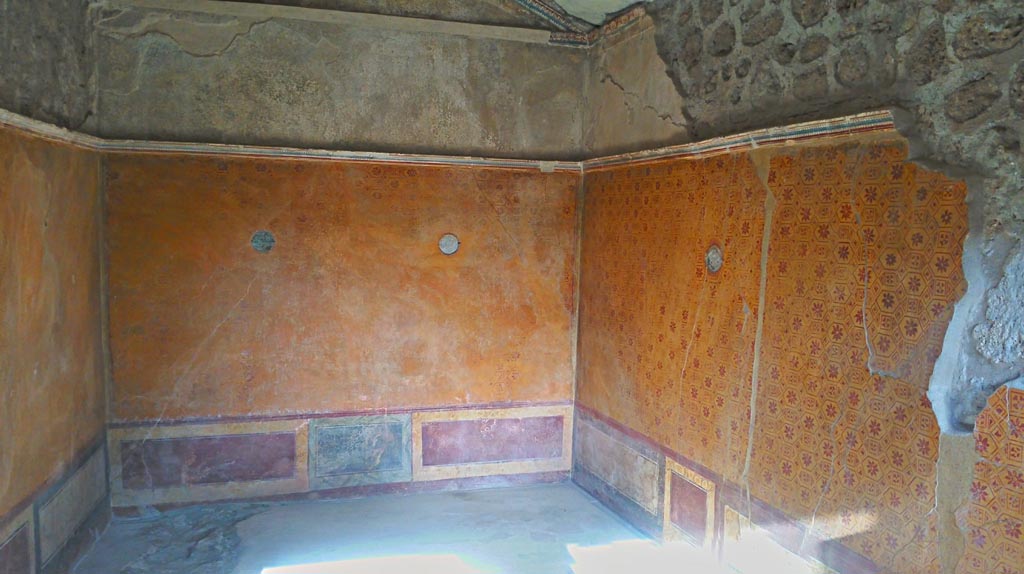 VI.16.7 Pompeii. December 2019. 
Room I, looking towards north wall, north-east corner and east wall. Photo courtesy of Giuseppe Ciaramella.