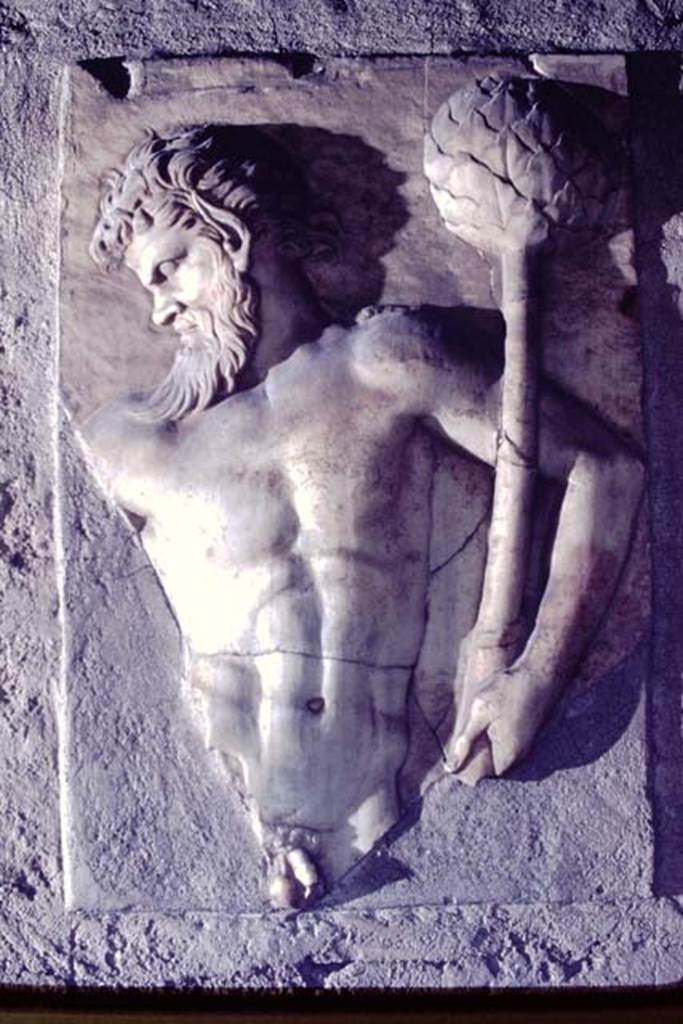 VI.16.7 Pompeii, 1968. Relief of a dancing satyr, found embedded in the south wall. 
Photo by Stanley A. Jashemski.
Source: The Wilhelmina and Stanley A. Jashemski archive in the University of Maryland Library, Special Collections (See collection page) and made available under the Creative Commons Attribution-Non Commercial License v.4. See Licence and use details. J68f0230