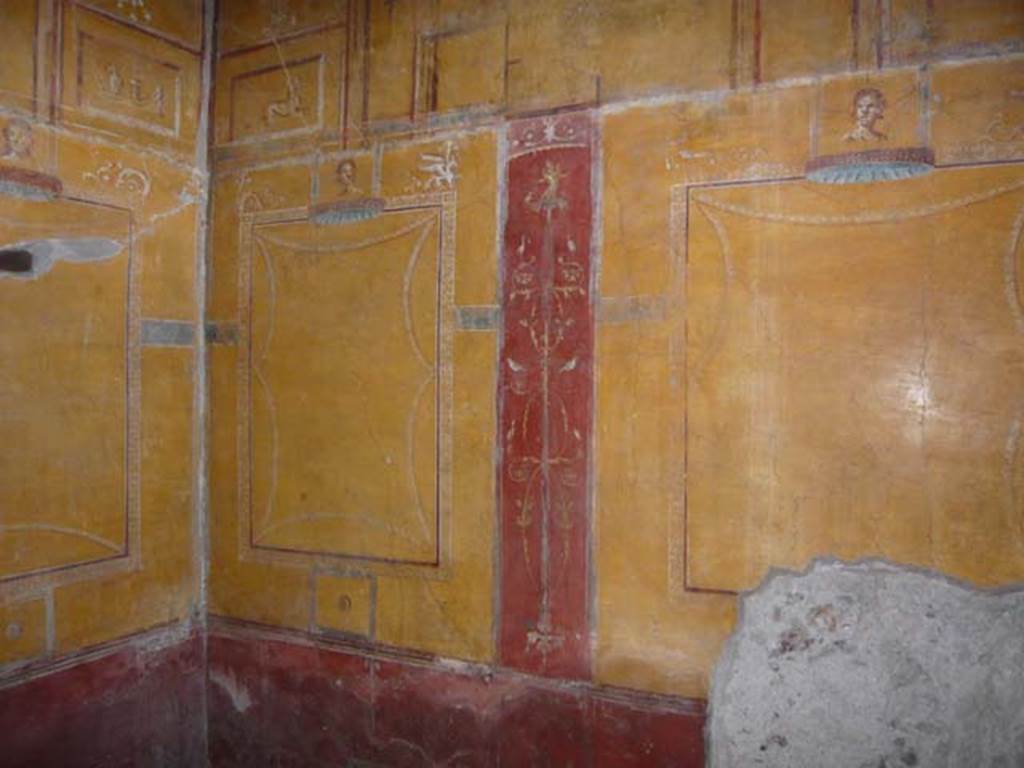 VI.16.7 Pompeii. June 2013.  Room N, north-east corner and east wall, after restoration.
Photo courtesy of Buzz Ferebee.