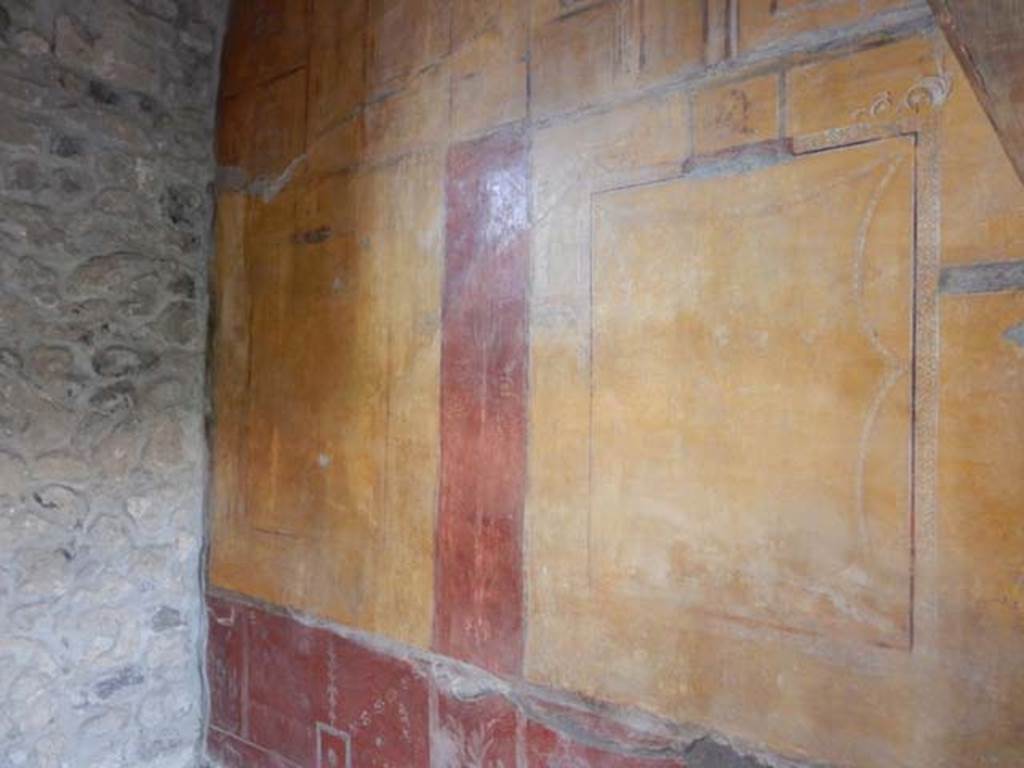 VI.16.7 Pompeii. May 2016. Room N, looking south along west wall. Photo courtesy of Buzz Ferebee.