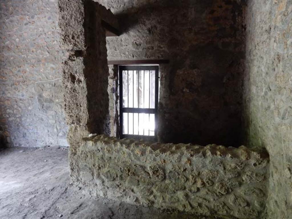VI.16.17 Pompeii. May 2015. Looking south from room M, into room K with doorway to atrium of VI.16.15. Photo courtesy of Buzz Ferebee.