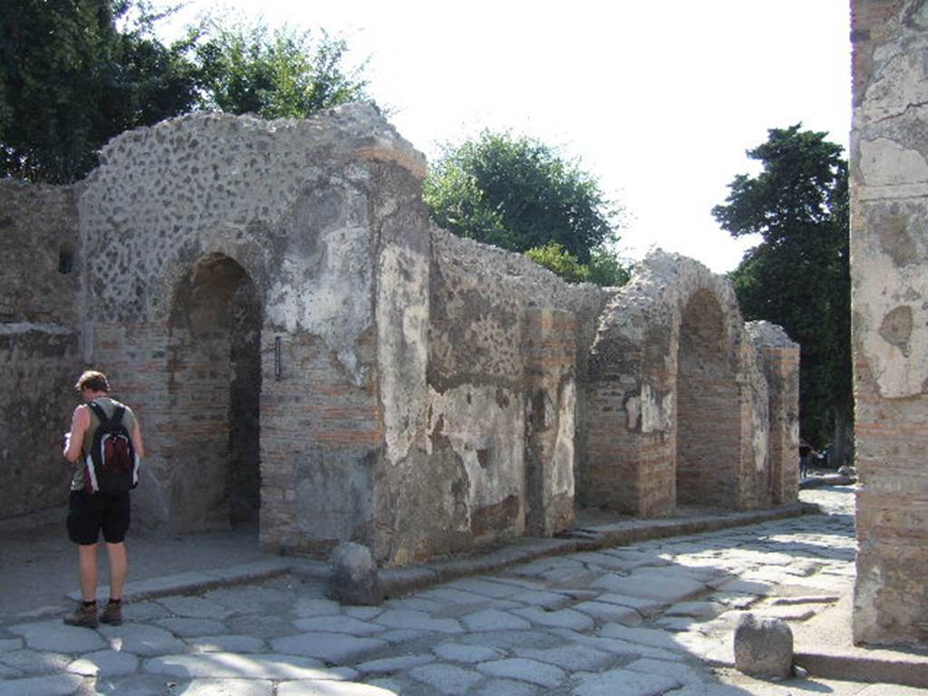VI.17.1
Herculaneum Gate near VI.17.1