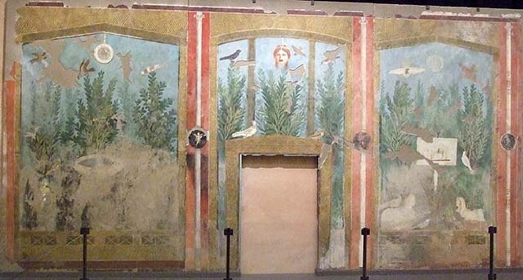 VI.17.42 Pompeii. Summer triclinium 31, a large fresco which covered the entire south wall. Inventory number 59467. 
Photographed at “A Day in Pompeii” exhibition at Melbourne Museum. September 2009.