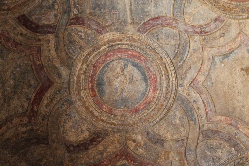 VII.1.8 Pompeii. March 2014. Detail of stucco ceiling in vestibule 1.
Foto Annette Haug, ERC Grant 681269 DÉCOR