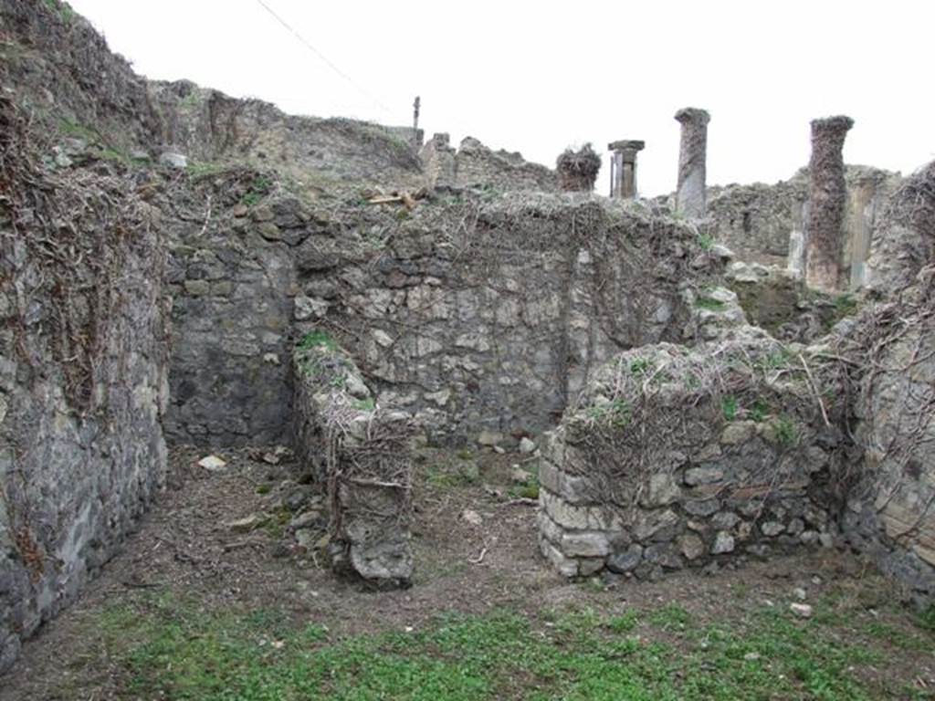 VII.2.9 Pompeii. December 2007. Two rear rooms on west side of shop.