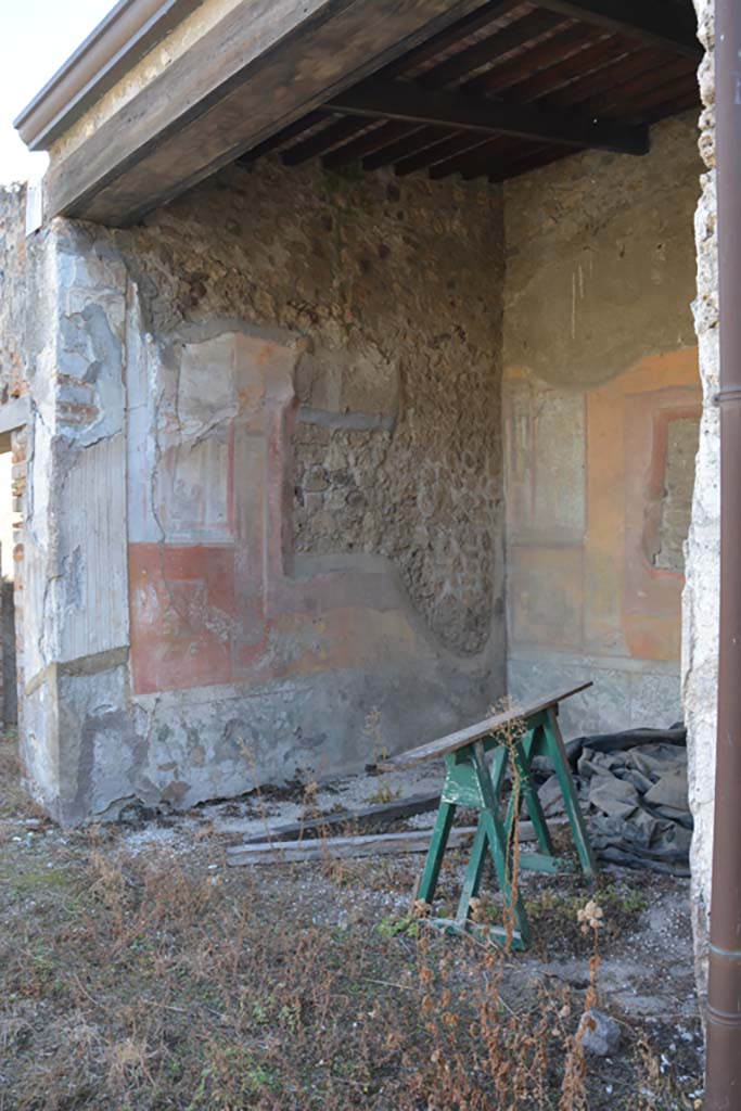VII.2.16 Pompeii. October 2019. Exedra 17, east wall.
Foto Annette Haug, ERC Grant 681269 DÉCOR.
