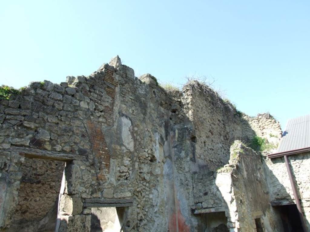 VII.3.29 Pompeii. March 2009. Room 1, upper level of west side of atrium.