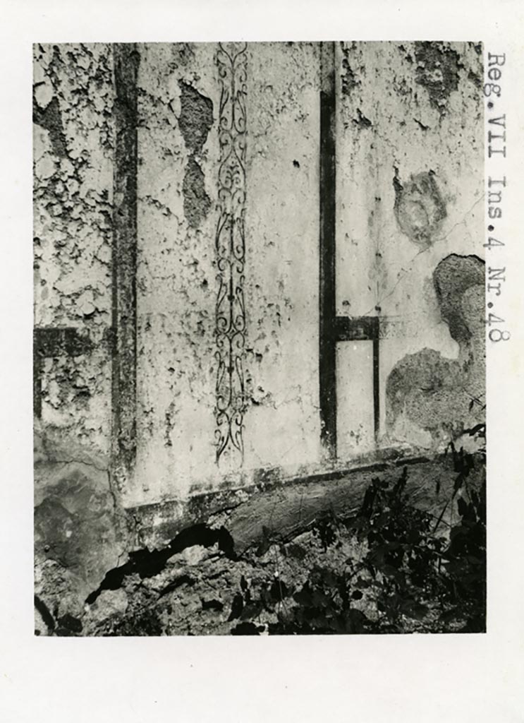 Mystery photo. Described by Warsher as from VII.4.48 on photo. We think it may be –
VII.3.30 Pompeii (possibly). Pre-1937-39. 
Room 6, possible detail from a wall in room on east side of tablinum.
Photo courtesy of American Academy in Rome, Photographic Archive. Warsher collection no. 1814
If anyone would like to agree or disagree, we would be pleased to hear from you.