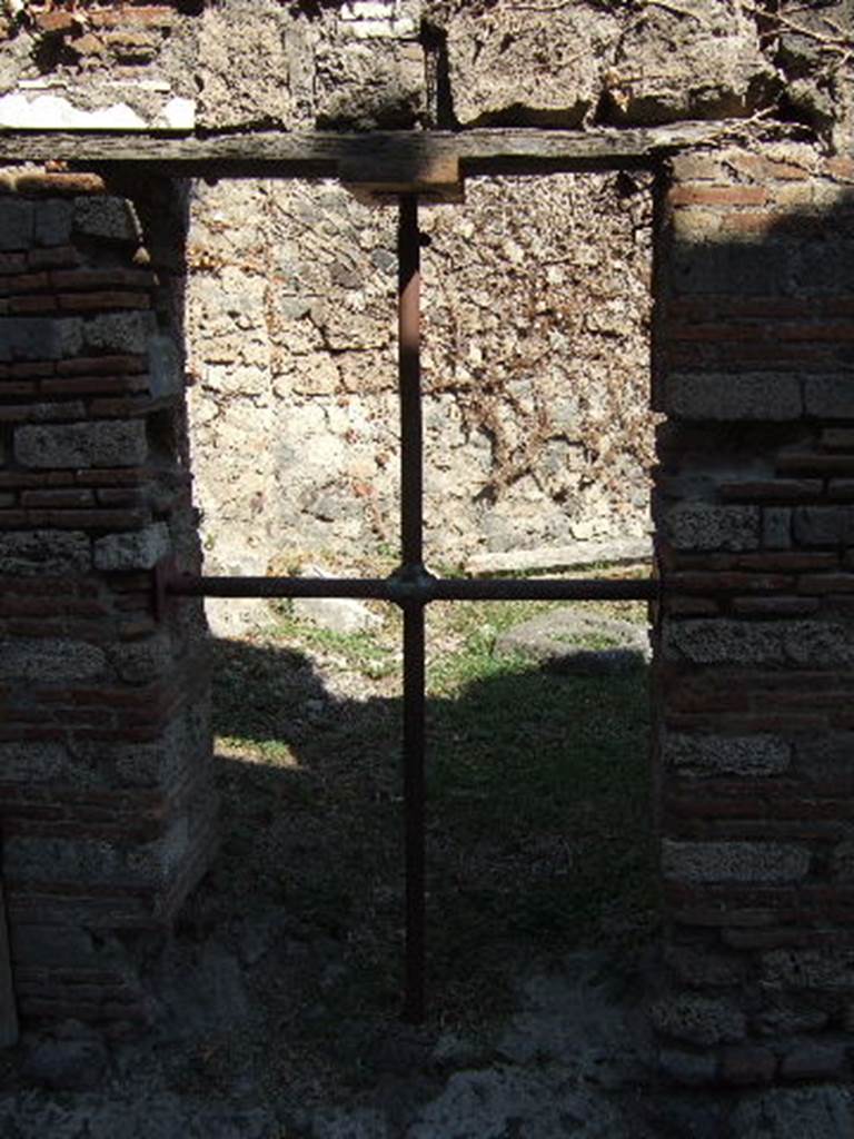 VII.3.35 Pompeii.   September 2005. Entrance.