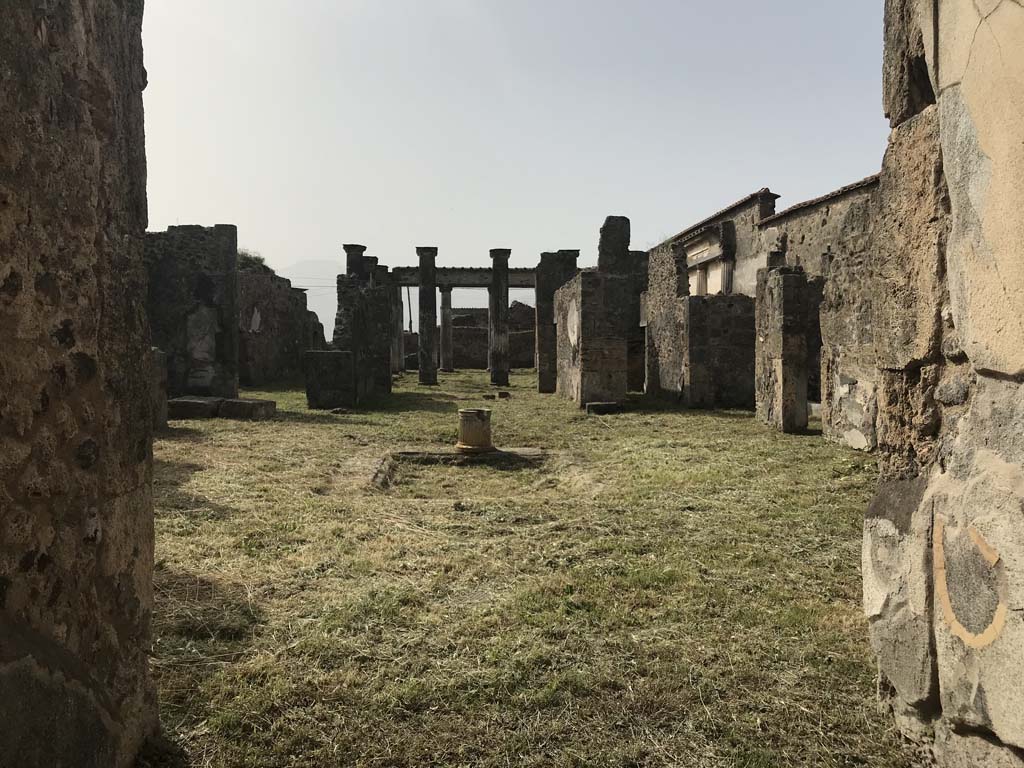 VII.4.57 Pompeii. April 2019. Room 1, looking south across atrium and impluvium from entrance corridor. 
Photo courtesy of Rick Bauer.