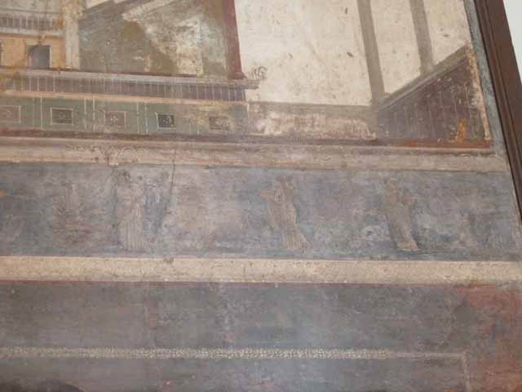 VII.6.28 Pompeii. Found 10th April 1762 in cubiculum 8.  One of four paintings found on the same wall. Detail of wall painting of architectural scene.