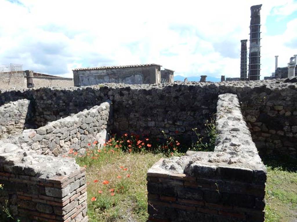 VII.7.2 Pompeii, May 2018. Looking east into one of the three rooms on east side of peristyle.
Photo courtesy of Buzz Ferebee.