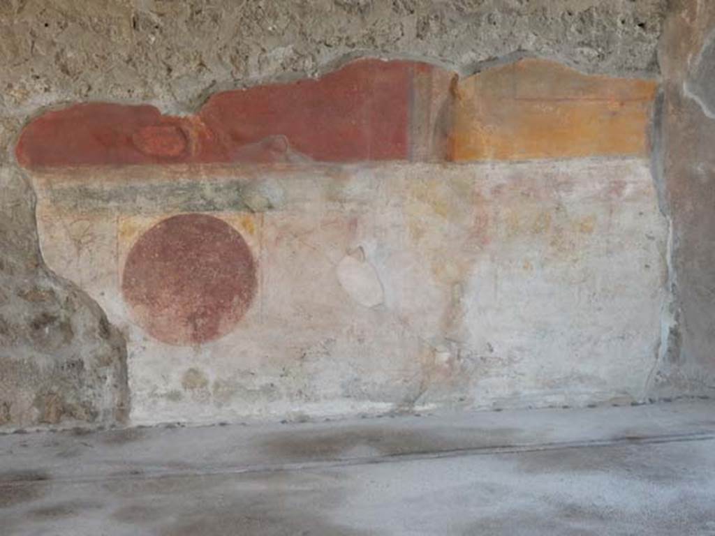 VII.7.5 Pompeii, May 2018. Room n, lower south wall/zoccolo. 
The zoccolo was decorated as a sort of imitation opus sectile wall of polychrome marble.
Photo courtesy of Buzz Ferebee.