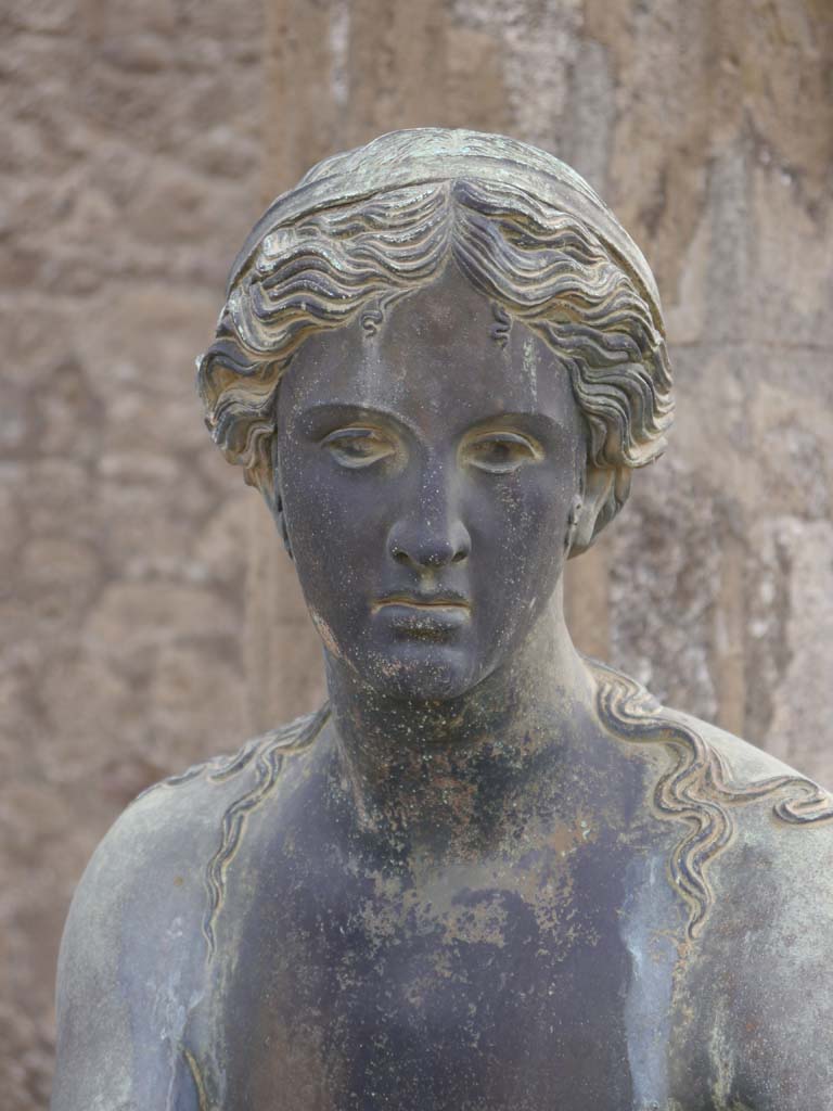 VII.7.32, Pompeii. September 2018. Detail of statue of Apollo.
Foto Anne Kleineberg, ERC Grant 681269 DÉCOR.
