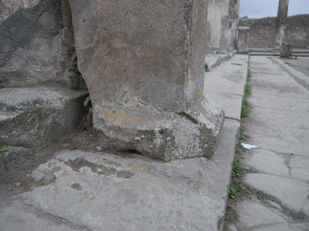 VII.7.32 Pompeii. September 2018. Looking west across south side, from south-east corner.
Foto Anne Kleineberg, ERC Grant 681269 DÉCOR.