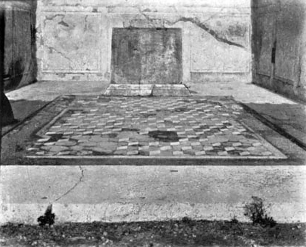 VII.7.32 Pompeii. c.1930. Looking north across flooring in cella.
See Blake, M., (1930). The pavements of the Roman Buildings of the Republic and Early Empire. Rome, MAAR, 8, (pl.6, tav.1).