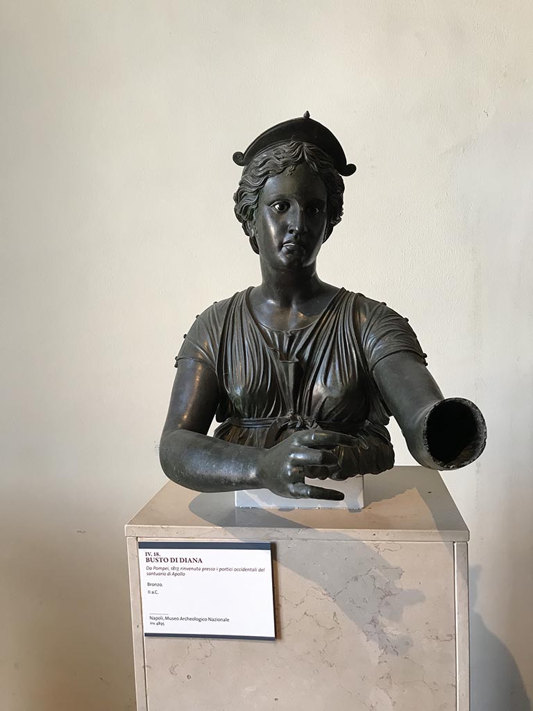 VII.7.32 Pompeii. April 2019. 
Bronze bust of Diana/Artemis, found 1817 towards the west portico of the sanctuary of Apollo.
Now in Naples Archaeological Museum. Inventory number 4895. Photo courtesy of Rick Bauer.