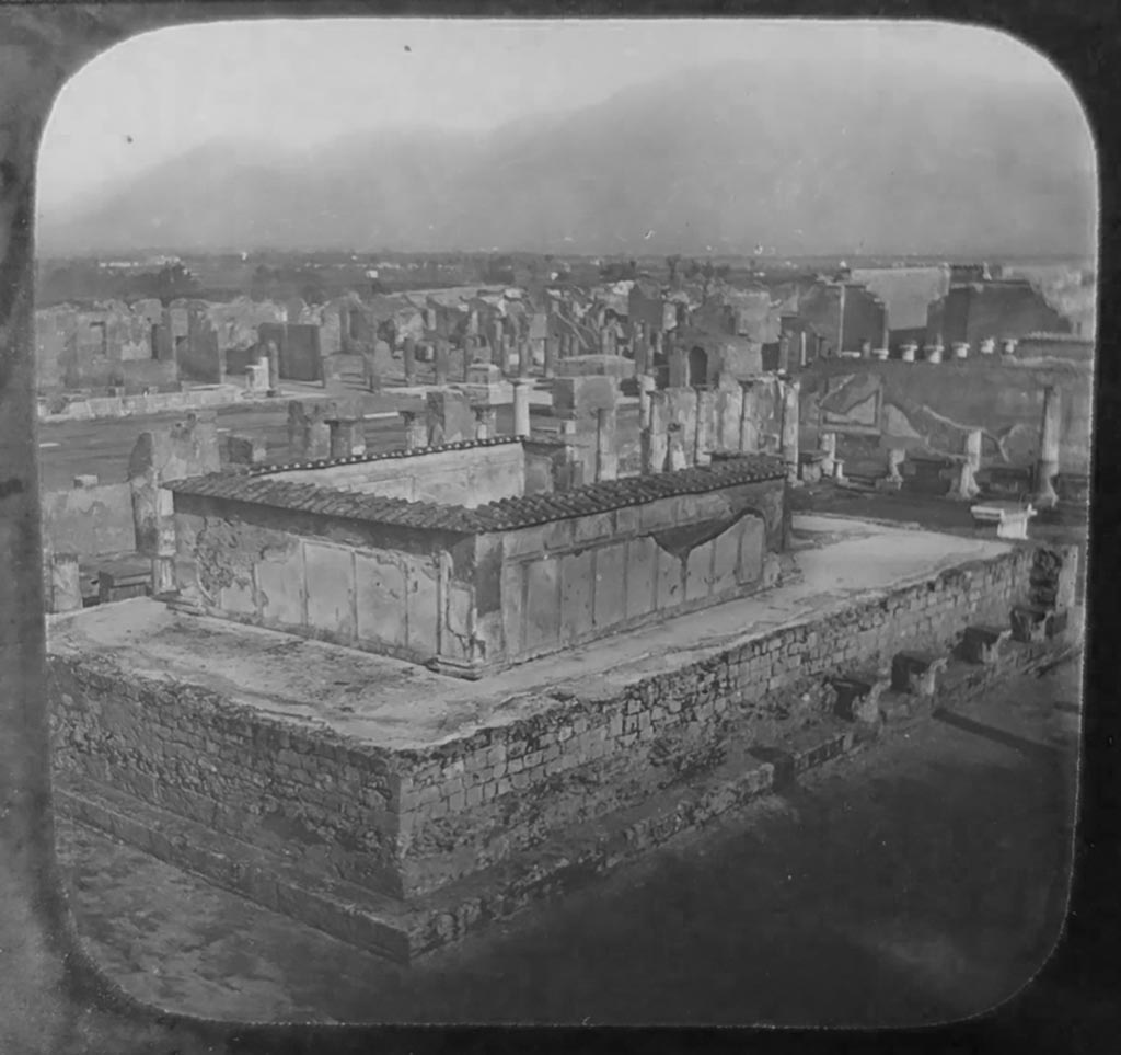 VII.7.32 Pompeii. c.1900. C. and G. Lantern slide published by A. Laverne. 
Looking from north-west corner across Temple towards Forum.