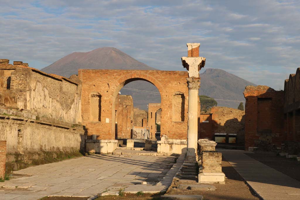 VII.8 Pompeii Forum. December 2018. North-east corner of Forum, looking north. Photo courtesy of Aude Durand.