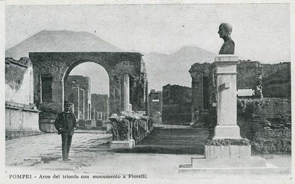Forum. Old postcard, date unknown c.1910?. Bust of Giuseppe Fiorelli, now in the Larario dei Pompeianisti.  Photo courtesy of Rick Bauer.