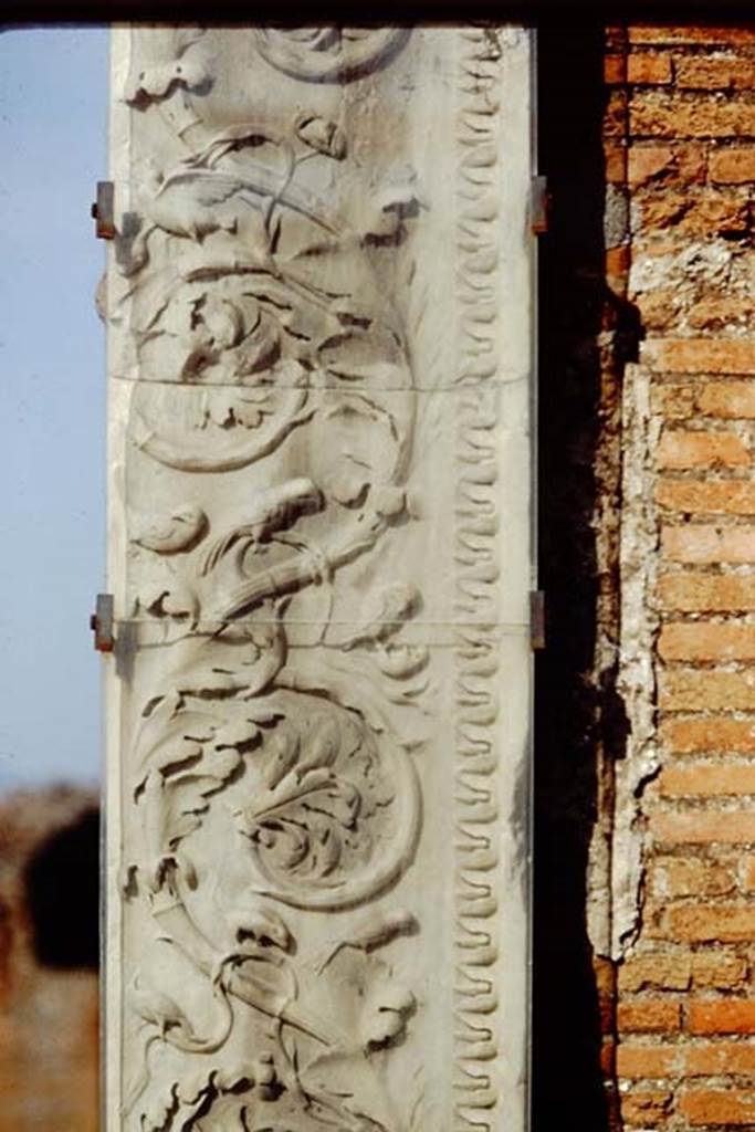 VII.9.1 Pompeii. 1991. Entrance decoration, south side of doorway.
Source: The Wilhelmina and Stanley A. Jashemski archive in the University of Maryland Library, Special Collections (See collection page) and made available under the Creative Commons Attribution-Non Commercial License v.4. See Licence and use details. J91f0009