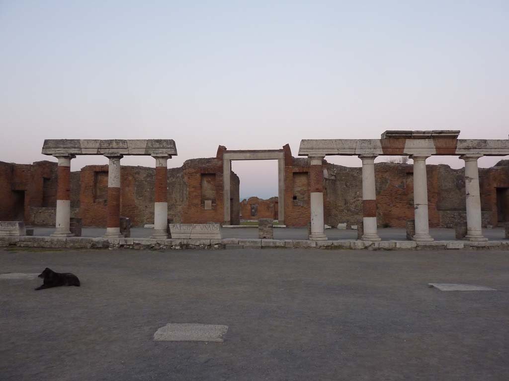 VII.9.1 Pompeii. October 2014. Looking east across Forum towards portico, and entrance doorway to Eumachia’s Building.  
Foto Annette Haug, ERC Grant 681269 DÉCOR.