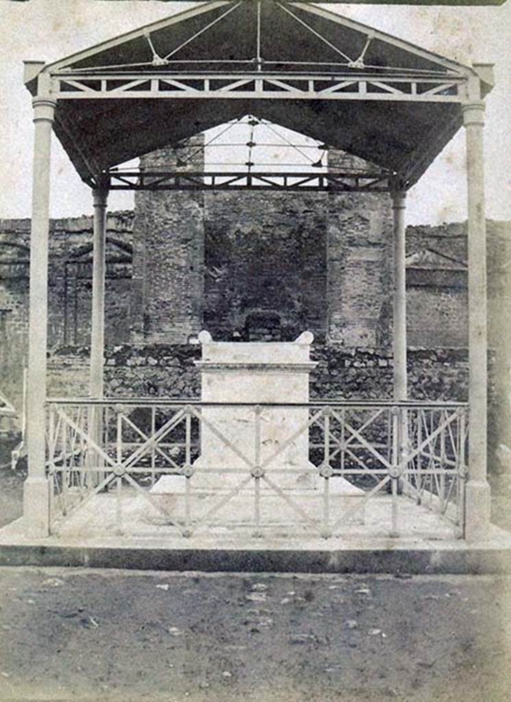 VII.9.2 Pompeii. Early 19th century? Photo of altar, cella and podium with protective roof cover over altar. 
Photo courtesy of Ross Turner.