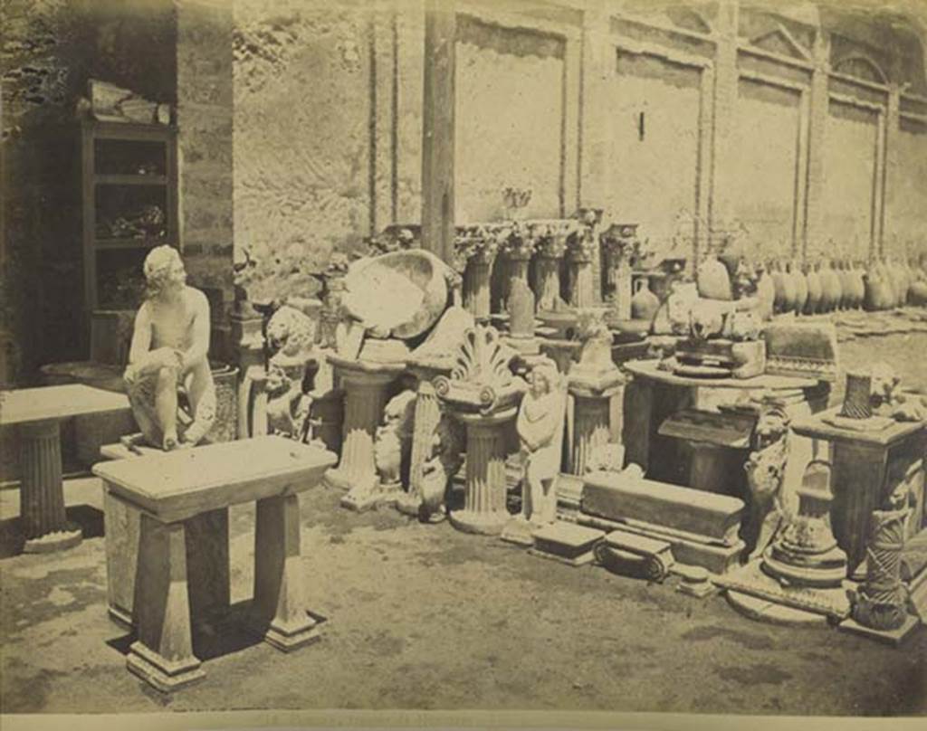 VII.9.2 Pompeii. Mid 1890’s photo Edizione Esposito, no. 014. Photo courtesy of Rick Bauer.