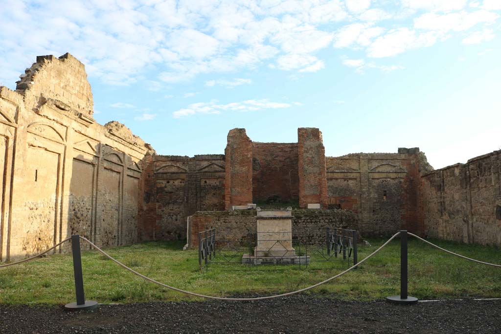 VII.9.2, Pompeii. December 2108. Looking east across Temple, from entrance. Photo courtesy of Aude Durand.