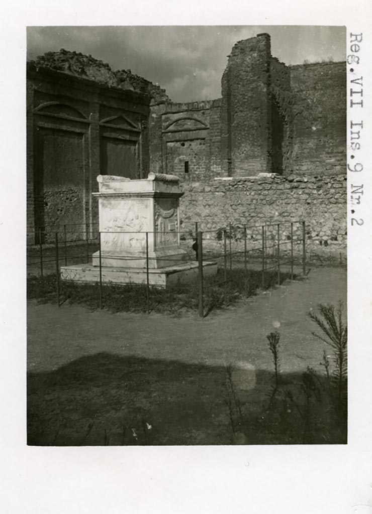 VII.9.2 Pompeii. Pre-1937-39. Looking across altar towards north-east corner.
Photo courtesy of American Academy in Rome, Photographic Archive. Warsher collection no. 1166.