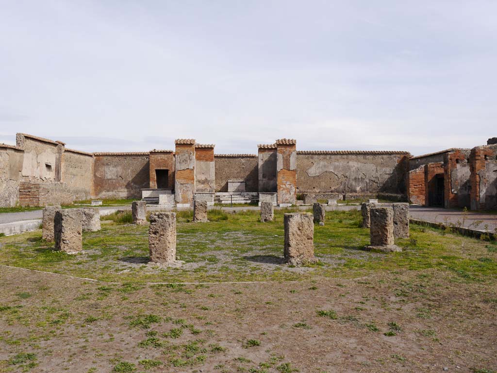 VII.9.7/8, Pompeii. March 2019. Looking east from entrance doorways. 
Foto Anne Kleineberg, ERC Grant 681269 DÉCOR.